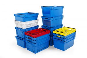 Boxes with movable arms